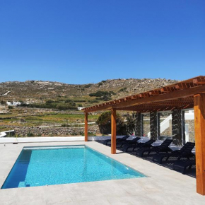 Avalon cosy apartments Emerald, Ivory with shared swimming pool